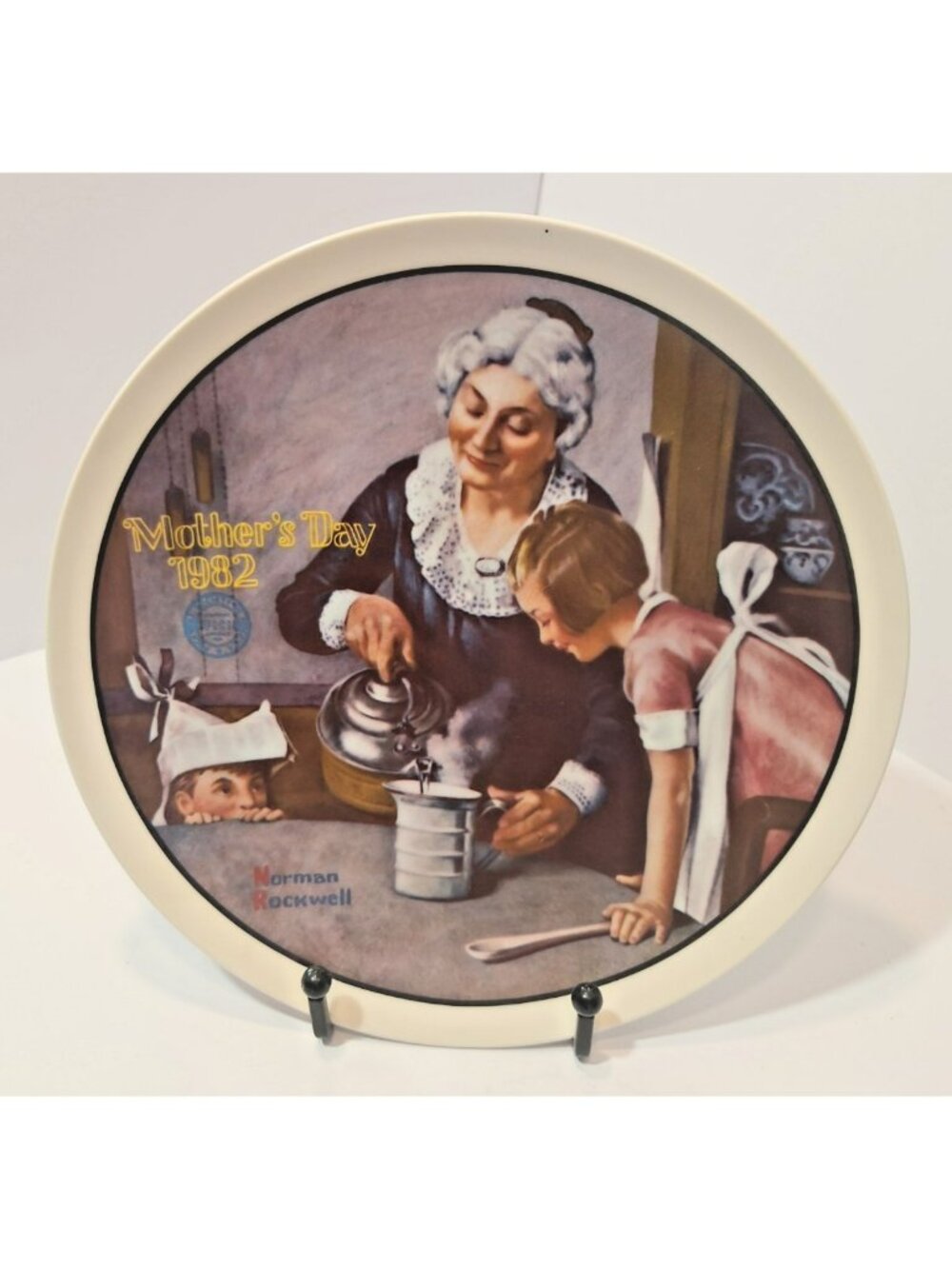Knowles Norman Rockwell  "The Cooking Lesson" Mothers Day 1982 Collector Plate